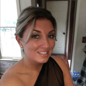 Meet your Posher, Justina